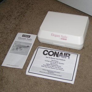 NEW 💅🏼 (vintage) Elegant Nails by CONAIR Rechargeable Nail Care System